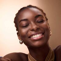 Gloss Labial Catrice Mulher Maravilha 3,4ml - 6