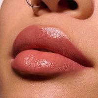 MAC Lip Holiday Kit - Batom M·A·CXIMAL + Batom Powder Kiss + Lipglass Air Non-Sticky + Gloss Plumping - 5