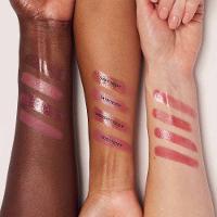 MAC Lip Holiday Kit - Batom M·A·CXIMAL + Batom Powder Kiss + Lipglass Air Non-Sticky + Gloss Plumping - 8