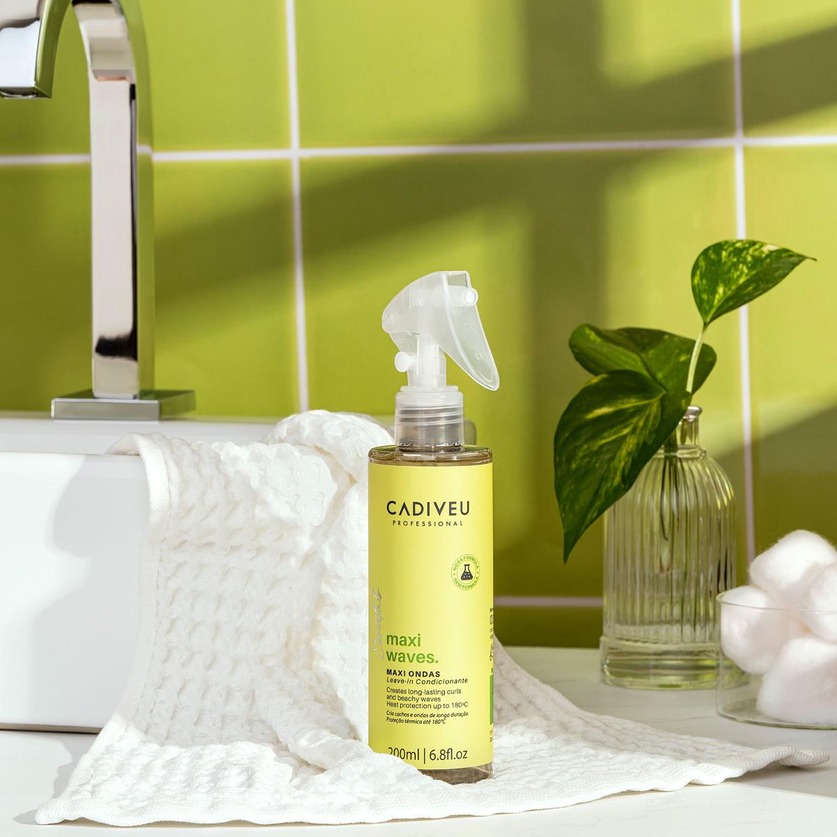 Kit Cadiveu Professional Nutri Glow Shampoo Condicionador Máscara Fluído Leave-in e Açaí Oil 110 (6 produtos) - 4