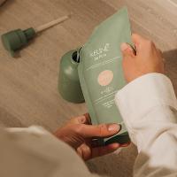 Kit Keune So Pure Polish Shampoo Refil e Dispenser Frasco (2 produtos) - 2