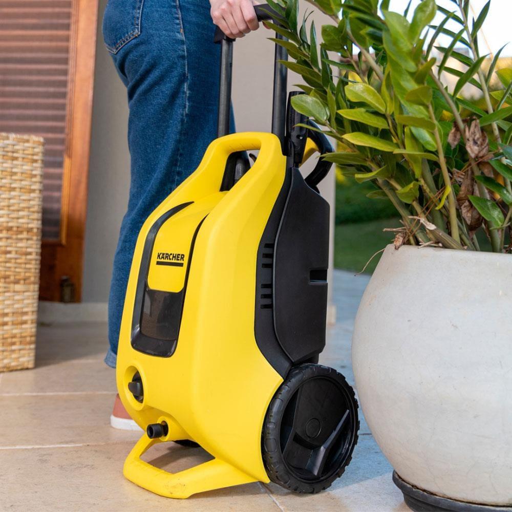 Lavadora de Alta Pressão Karcher K3 Force Turbo 1815psi com Rodas, Alça Retrátil e Canhão de Espuma - Preta/Amarela - 9