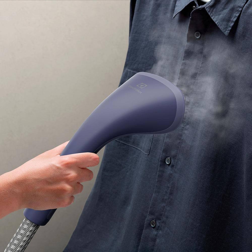 Vaporizador de Roupas Electrolux Expert EGS20 1800W 2,5L - Azul - 9