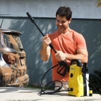 Lavadora de Alta Pressão Karcher Compacta 1500 PSI/Libras 1400W 300L/h com Aplicador de Detergente e Lança Regulável - 9