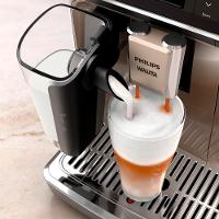 Cafeteira Espresso Philips Walita LatteGo Série 5500 EP5547 Superautomática 1400W – Preta/Cromada - 6