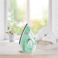 Ferro de Passar a Vapor Base Cerâmica com Spray Electrolux Easyline SIE70 Verde