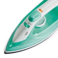 Ferro de Passar a Vapor Base Cerâmica com Spray Electrolux Easyline SIE70 Verde - 9
