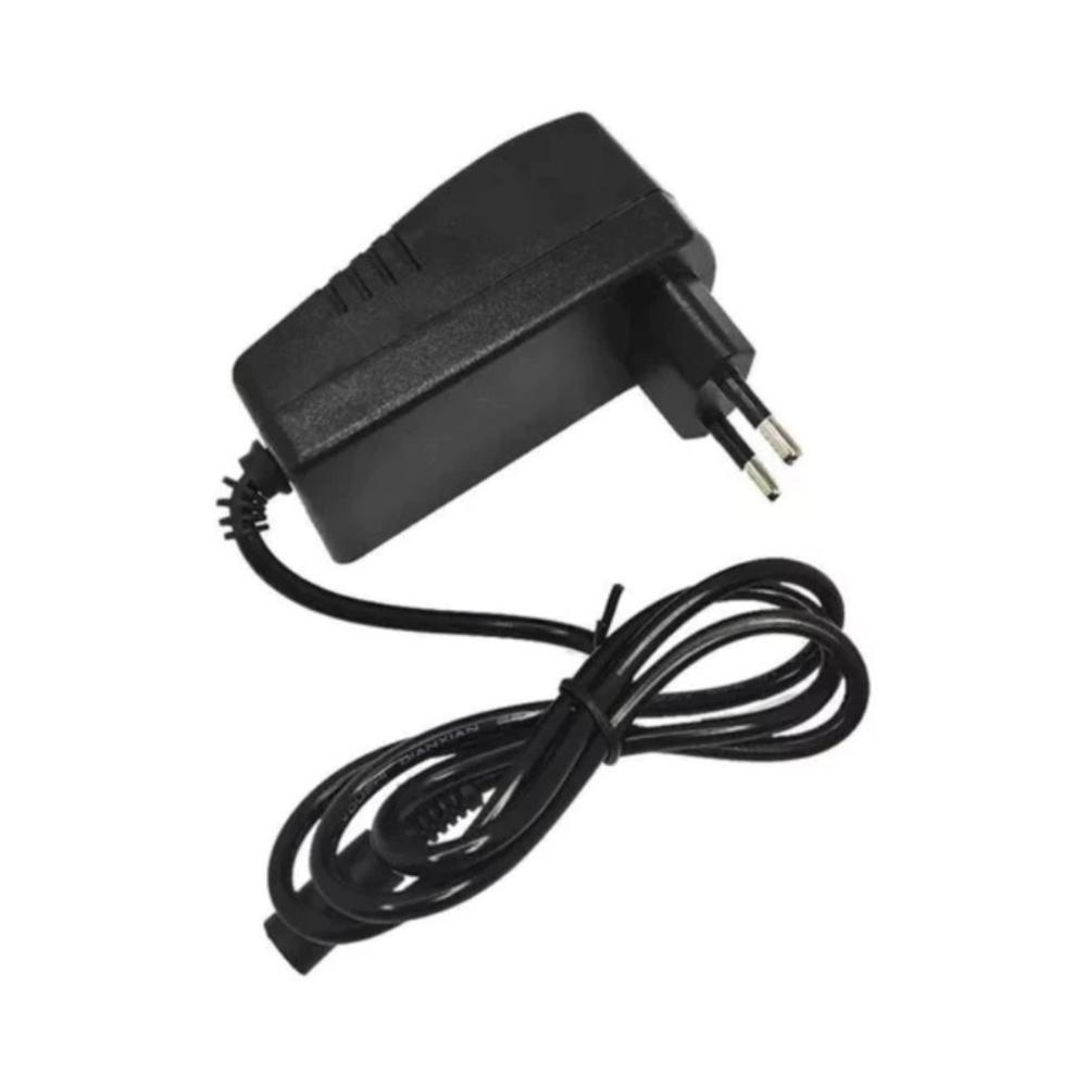 Fonte de Alimentação Universal para Notebook 3-12V com 7 plugs - KNUP - 3