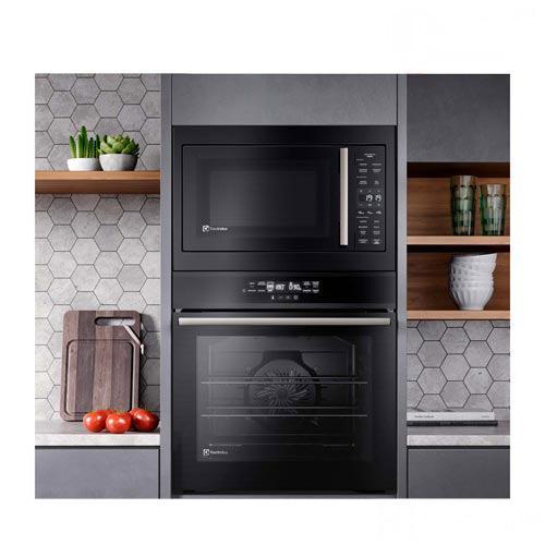 Micro-ondas de Embutir Electrolux Experience com 34 Litros de Capacidade Preto - ME3BP - 4