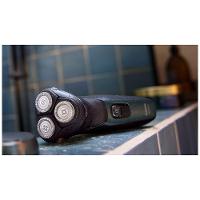 Barbeador Elétrico Philips 5D Pivot - S314400 - 9