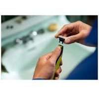 Aparador e raspador OneBlade com 3 pentes, à prova dágua - QP2724/10 Philips - 5