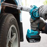 Lixadeira de Cinta 9Mm Sem Fio 18V Com 2 Baterias Carregador Maleta Mak-Pac e Lixa DBS180RTJ Makita - 2