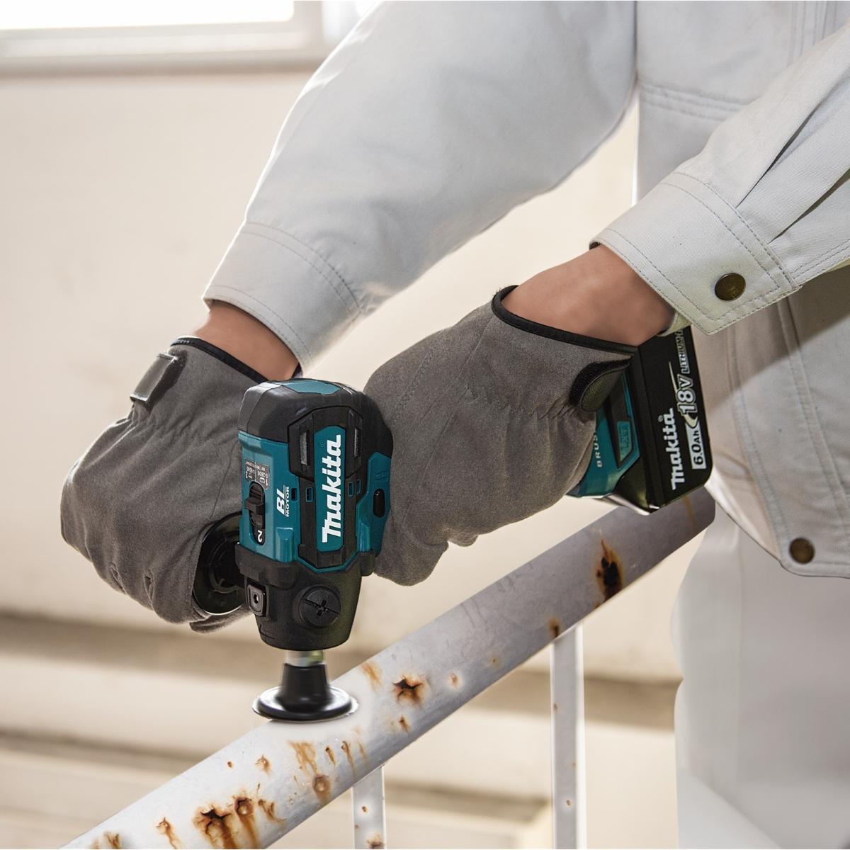 Lixadeira Vertical 75Mm Sem Fio 18V Com 2 Baterias Carregador Maleta Acessórios DPV300RTJ Makita - 4