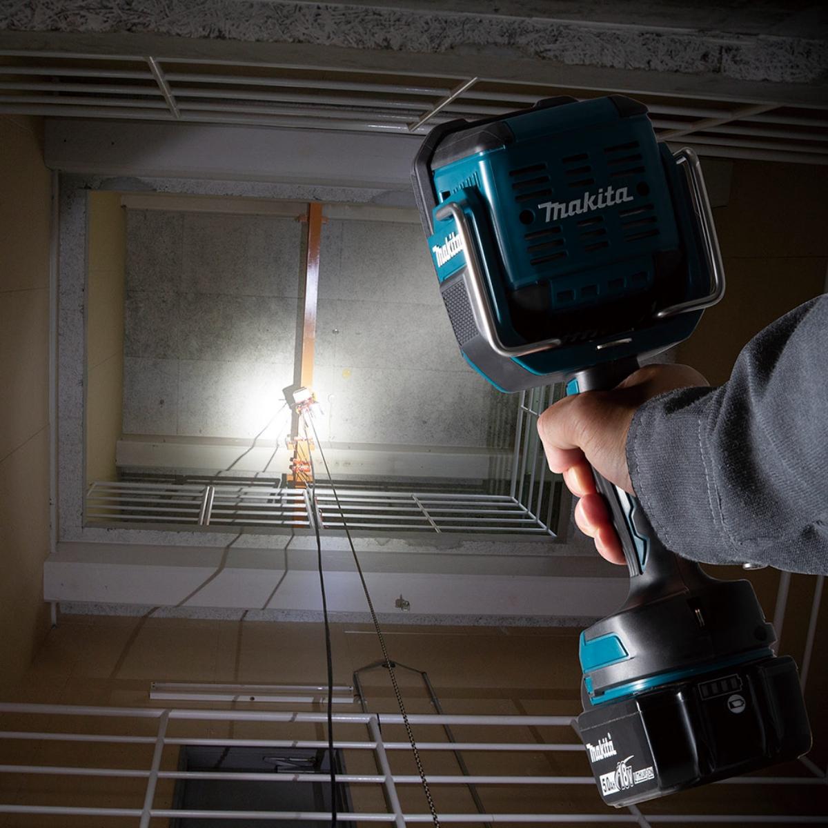 Lanterna de Led 1.000Lm Sem Bateria Sem Carregador DML812 Makita - 4