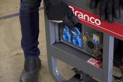 Gerador à Diesel 5,5Kva Monofásico Partida Manual BD6500 Branco