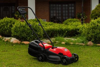 Cortador Grama Elétrico 1200W 220V com Recolhedor BC1200C Branco