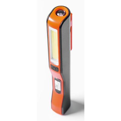 Lanterna de LED Profissional Recarregável com Gancho Magnético 3W 1W 2.5h Autonomia Tramontina PRO