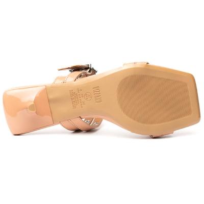 Tamanco Vizzano Ilhós Fivela Verniz Salto Baixo - Nude