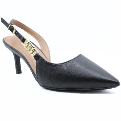 Scarpin Vizzano Slingback Detalhe Bico Fino Salto Baixo - Preto