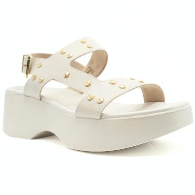 Sandália Moleca Plataforma Spikes Feminina - Off White