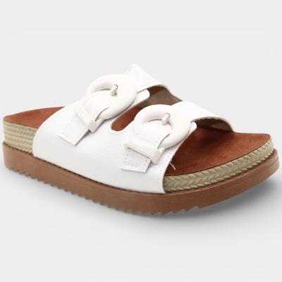 Papete Moleca Tratorada Fivelas Feminina - Off White