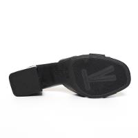 Tamanco Vizzano Tiras Cruzadas Salto Bloco Médio - Preto - 9