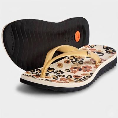 Chinelo Kenner Ibiza Pintada Feminino - Bege e Preto