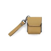 Case de AirPods 2ª Geração, Originais iPlace, Couro Amarelo - 2