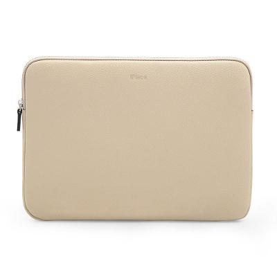 Capa Sleeve Macbook 13,3" iPlace, Linha Pampas Couro Bege 