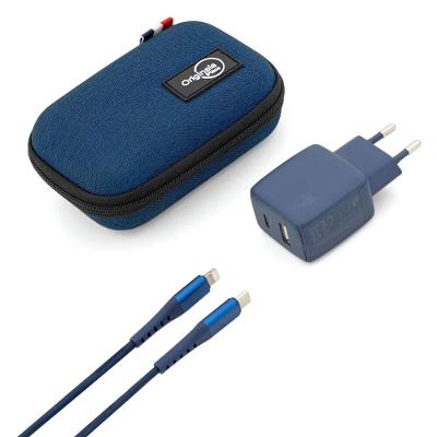 Kit de Viagem Floripa, Cabo Lightning USB-C e Carregador de Parede, 30W, iPlace