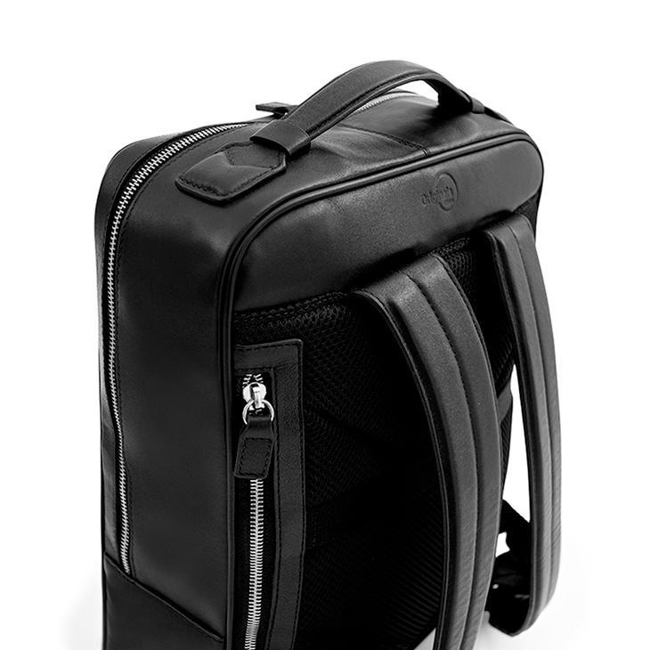 Mochila Preta de Couro para  MacBook 15'' iPlace, Pampas - 3