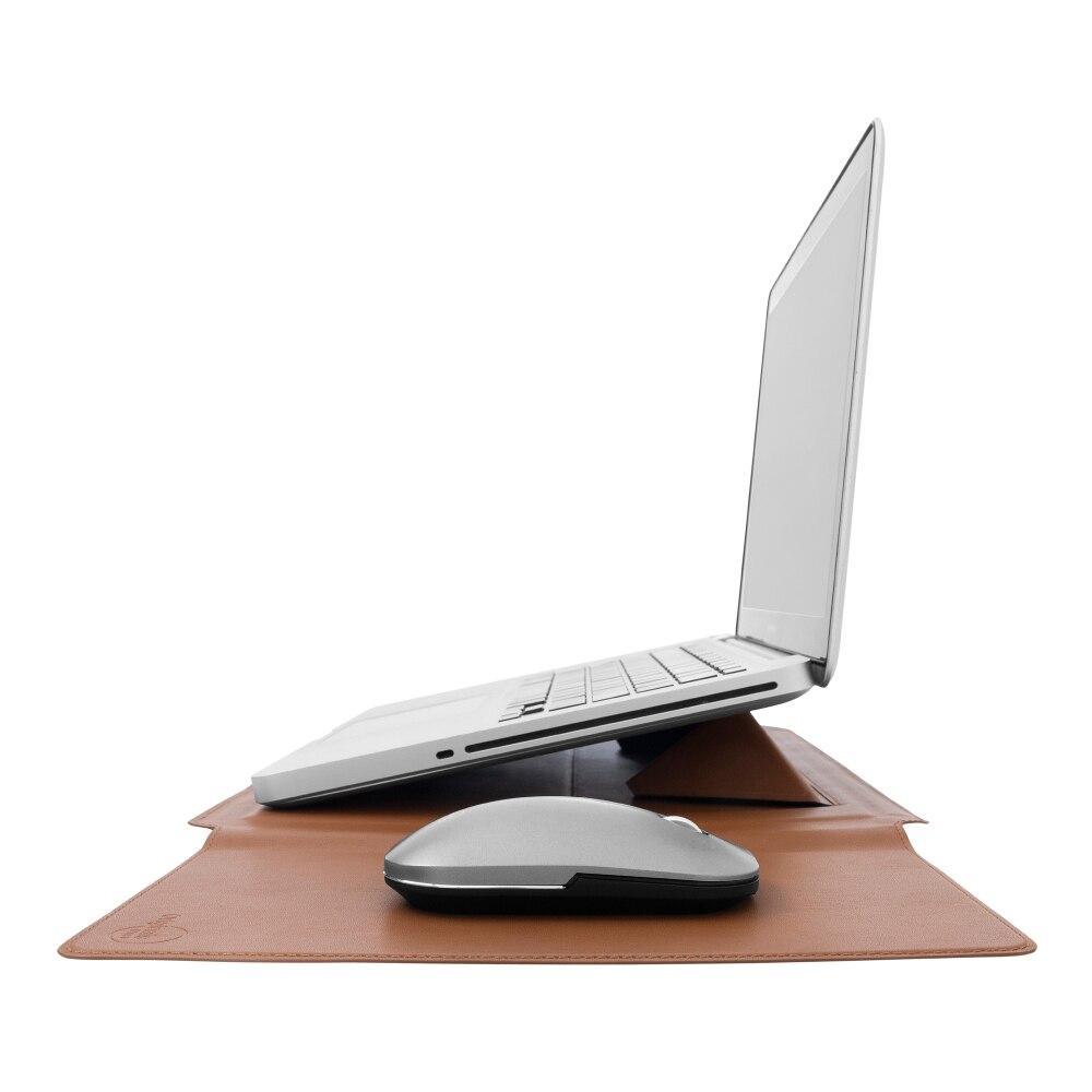Capa Sleeve com Suporte e Deskpad Marrom para Macbook 16 - 9