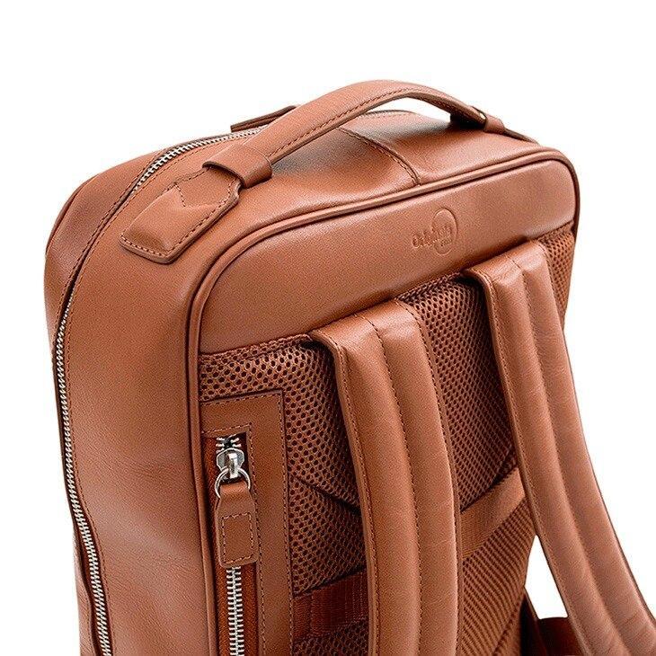 Mochila para MacBook 16'' iPlace, Pampas, Couro Marrom - 4