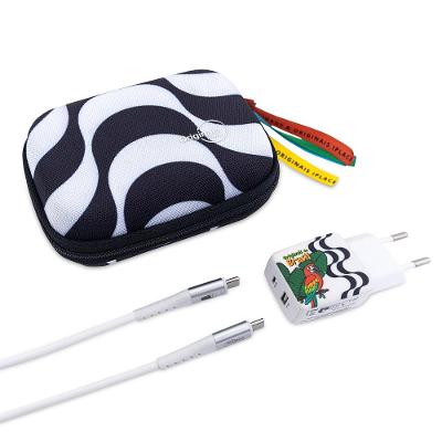 Kit Viagem Cabo USB-C e Carregador 30W, Originais do Brasil