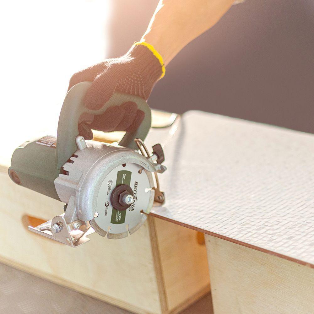 Serra Mármore Britânia 1300W com Base Ajustável 220V BSM01 - 7