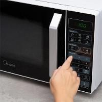 Micro-Ondas Midea Branco/Preto 35L 220V MXSA35P2 - 3