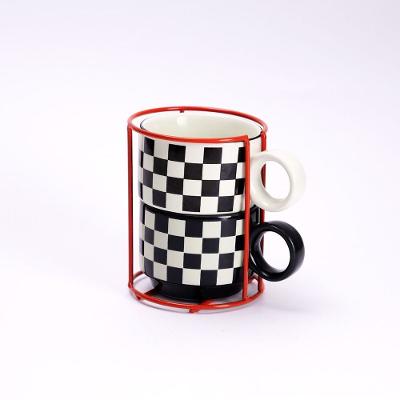 Dupla de Xicaras Empilhaveis Mais Um