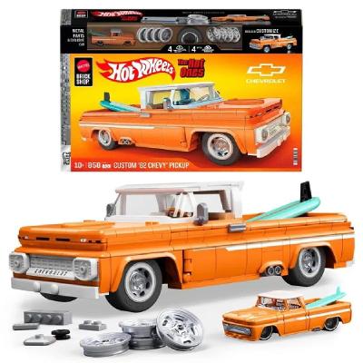 HotWheels Brick Shop Custom Chevy Pickup 1/16 -JFT20- Mattel
