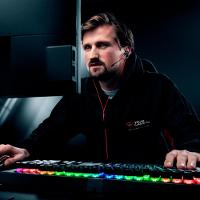 Fone de Ouvido Gamer Intra Auricular Trust GXT 408 Cobra Multiplataform Gaming Earphones, com Microfone - 23029 - 7