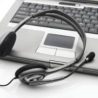 Headset com fio Logitech H111 com Microfone com Redução de Ruído e Conexão 3,5mm - 981-000612 - 2