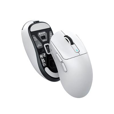 Mouse Gamer sem Fio Attack Shark X3 Tri-Mode, 26.000 DPI, Sensor Óptico PAW3395, 6 Botões Programáveis - Branco