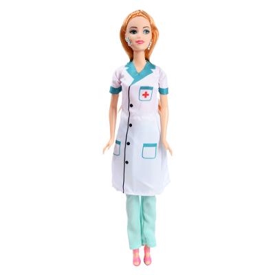 Boneca Luna Dra. Care CV244130 PF