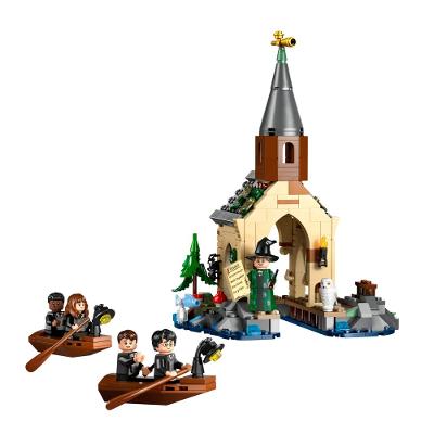 LEGO® Harry Potter™ - Casa de Barcos do Castelo de Hogwarts™