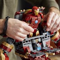 LEGO® Marvel - Hulkbuster - 2