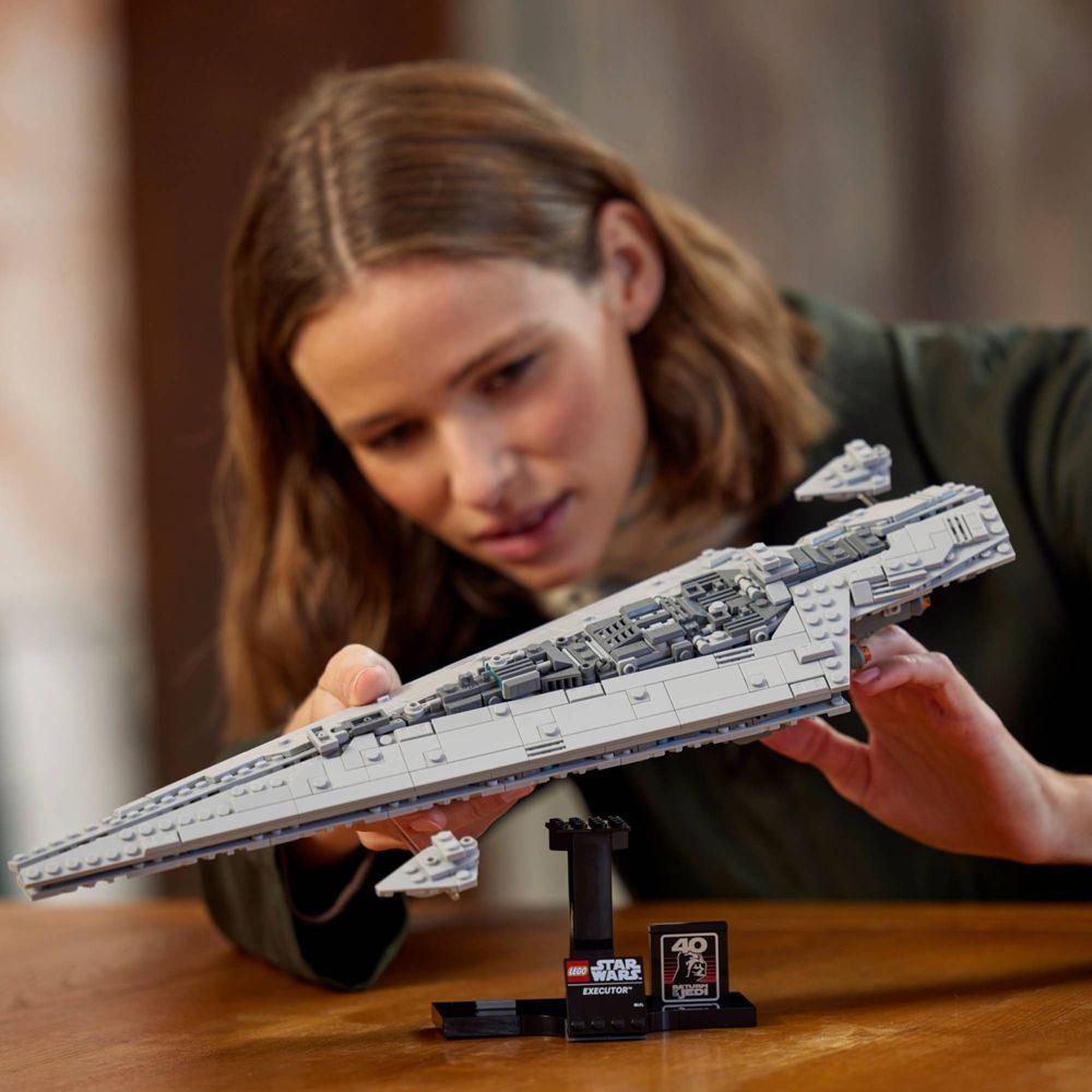 LEGO® Star Wars™ - Super Destroyer Estelar Executor - 4