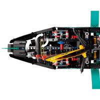 LEGO® Technic™ - Iate Emirates Team New Zealand AC75