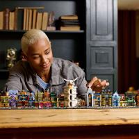 LEGO® Harry Potter™ - Lojas de bruxos do Beco Diagonal™ - 6