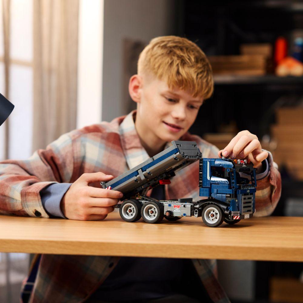 LEGO® Technic™ - Caminhão basculante - 2