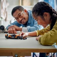 LEGO® Speed Champions - McLaren F1® Team MCL38 - 6