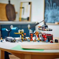 LEGO® City - Ferro-velho com carros - 8